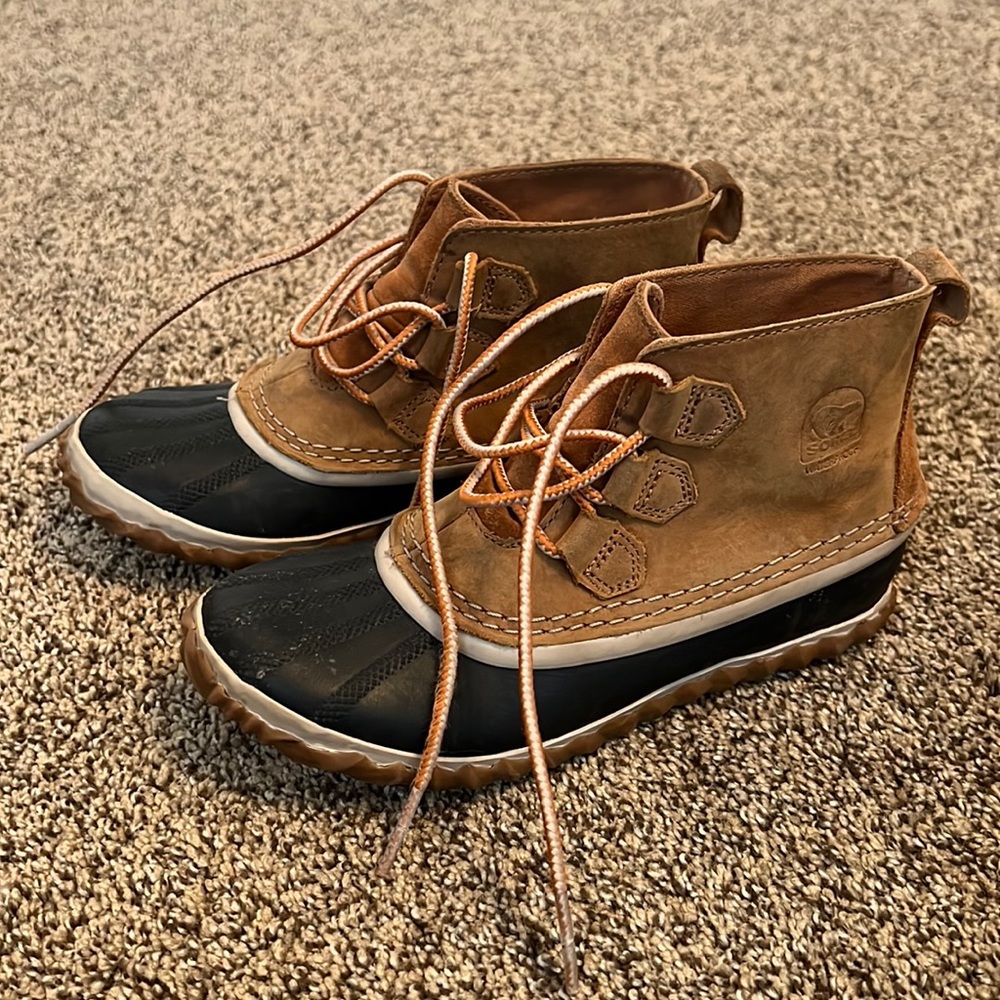 SOREL kids duck boots